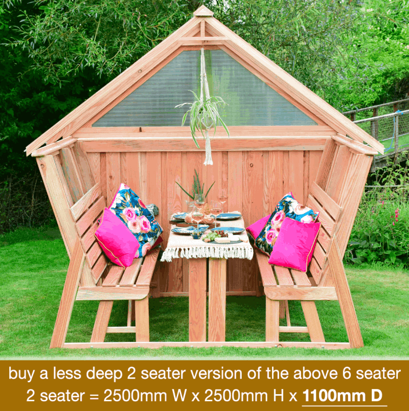 Social Pod with 'Half Poly' rear wall Social Pod with 'Half Poly' rear wall